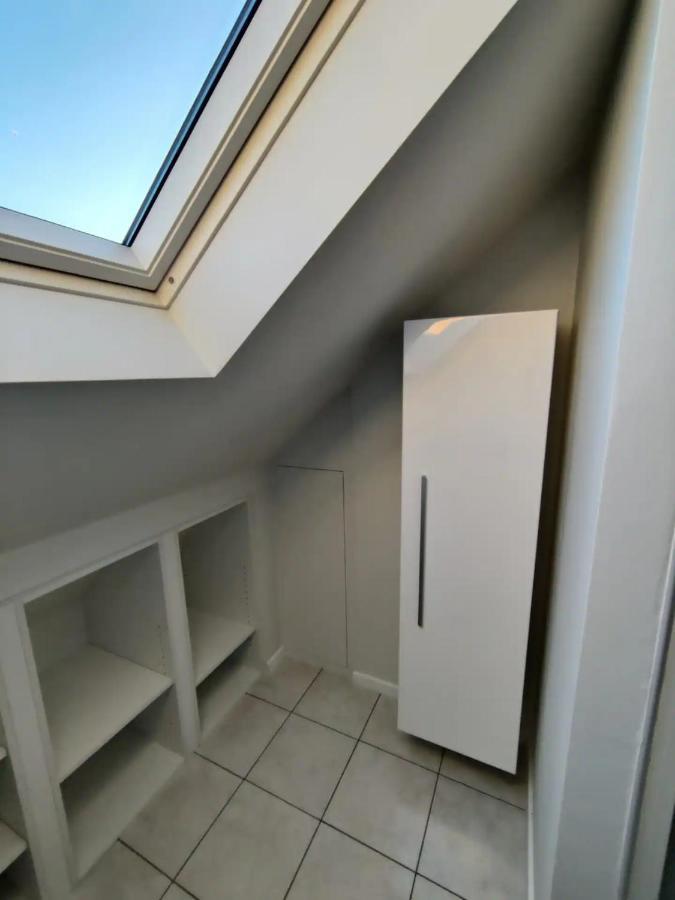Bel-Etage Bruges Homestay - Free Parking - Entire Floor Exterior photo